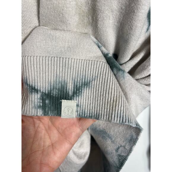 Lululemon Crewneck Sweater Beige Green Blue Tie Dye Women's 14 Cashmere Blend - Picture 6 of 7